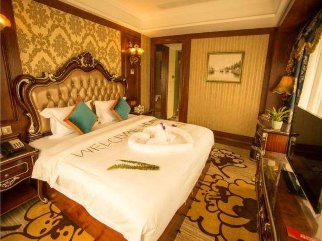 Chengdu French Theme Gold Palace Exteriér fotografie